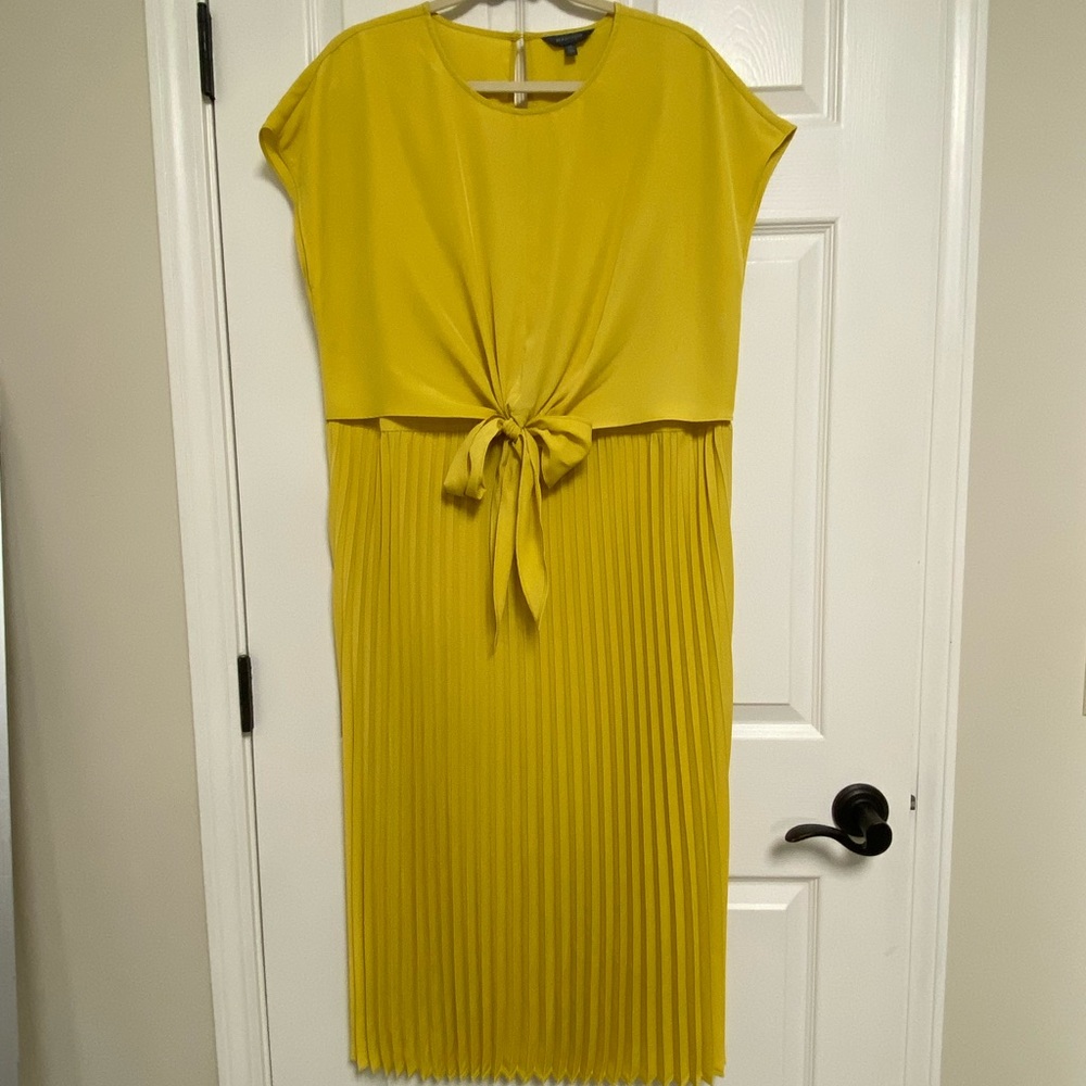 Yellow Pleated MIDI Dress
